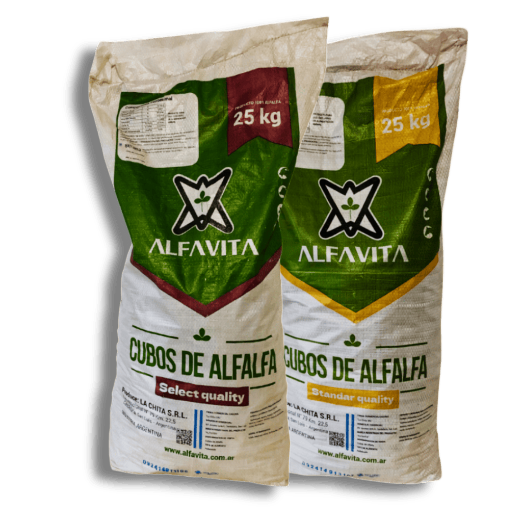 Bolsas o sacos de cubos de alfalfa ALFAVITA de 25kg